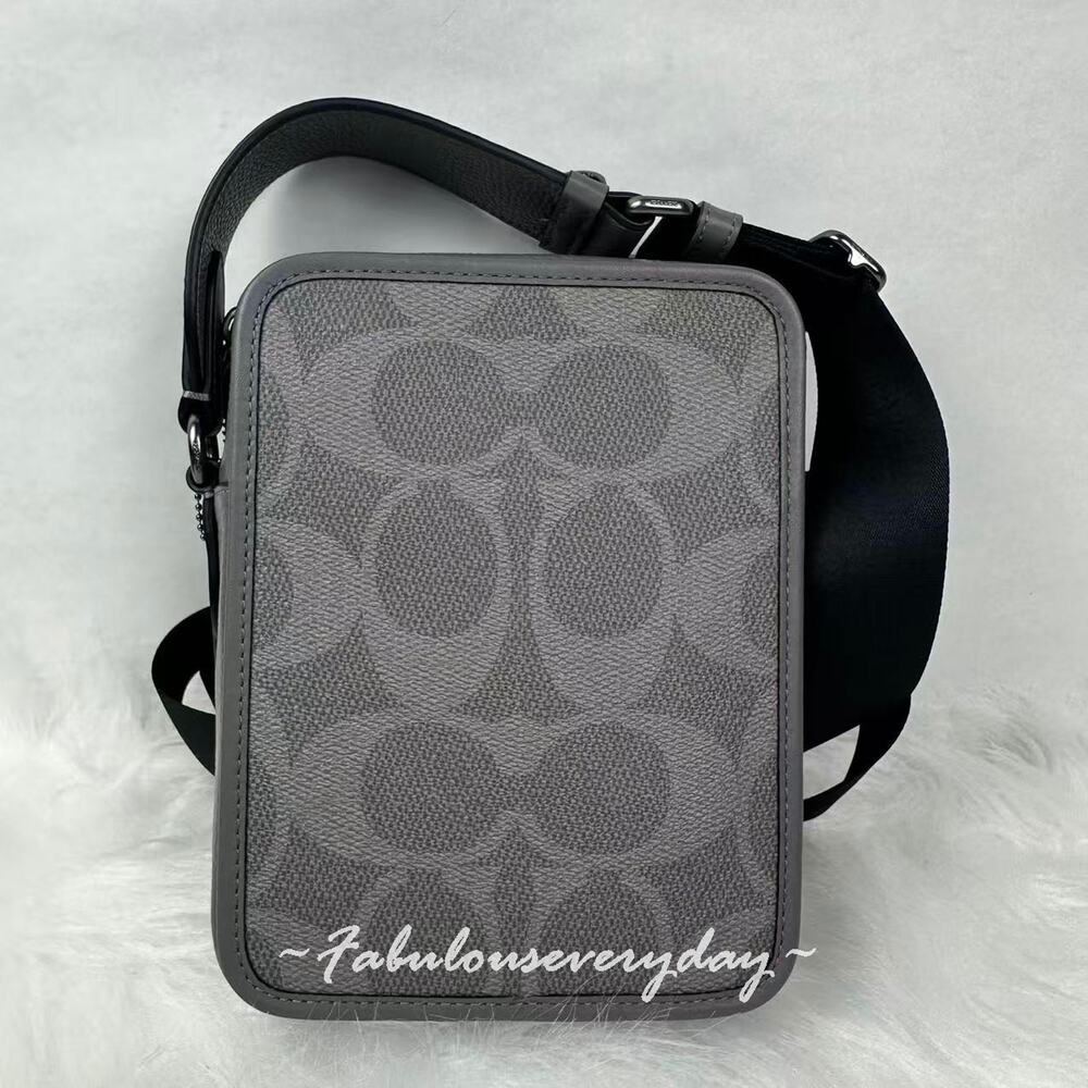 Coach Men's Sullivan Crossbody Bag In Maxi Signature Canvas With Patches CCF20 - Picture 4 of 9